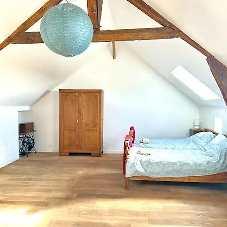 Holiday home Stylish Country Loft One Hour From Paris